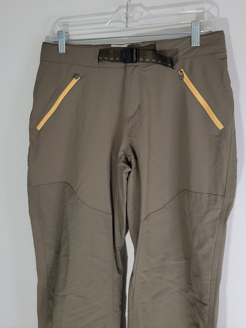ROSCOE Men's SIZE 14 Olive Outdoor Pants with Yellow Accents - Picture 3 of 9